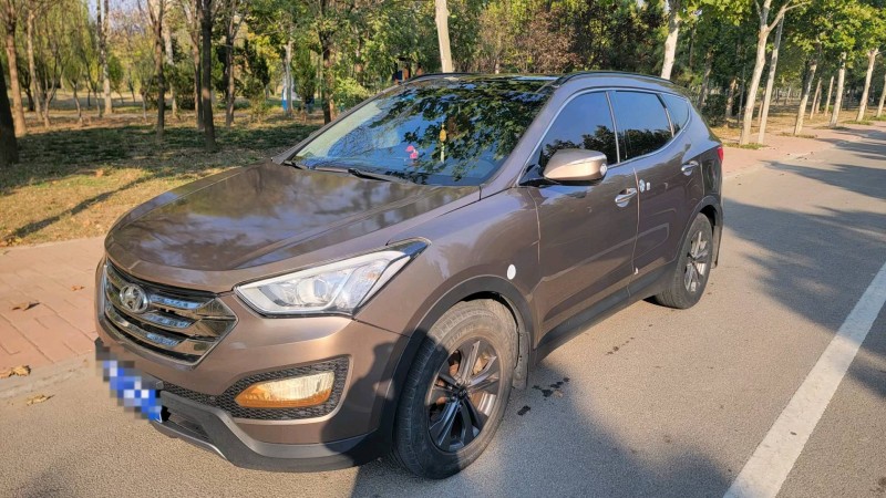 聊城13年现代全新胜达2