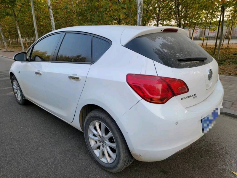 聊城14年别克英朗3