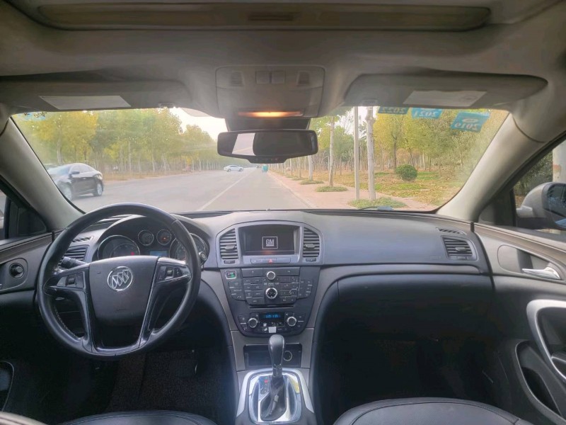 聊城11年别克君威5