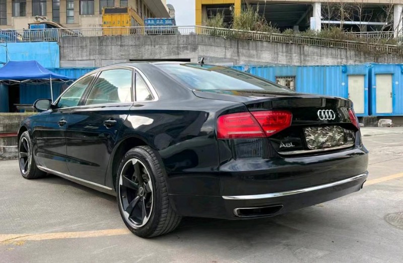 广州14年奥迪A8L5
