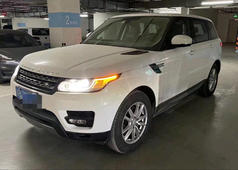 广州16年路虎揽胜运动3