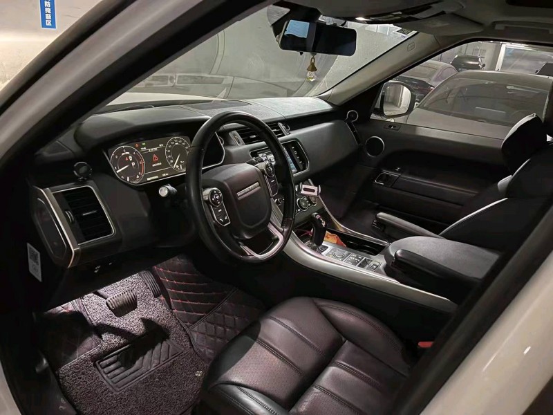 广州16年路虎揽胜运动4