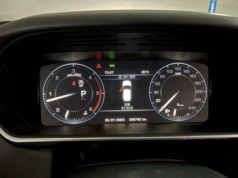 广州16年路虎揽胜运动5