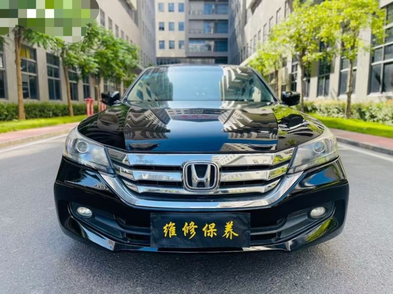 东莞14年本田雅阁1