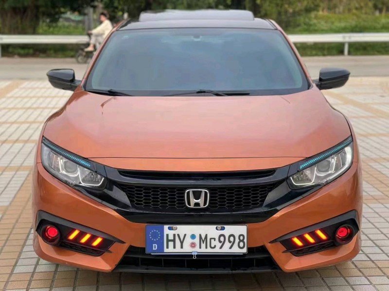 珠海16年本田思域1