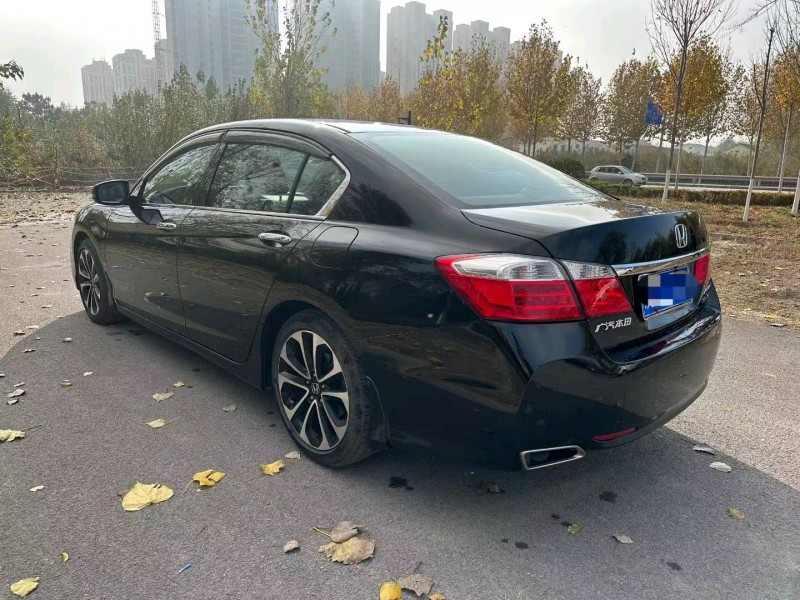 枣庄15年本田雅阁4