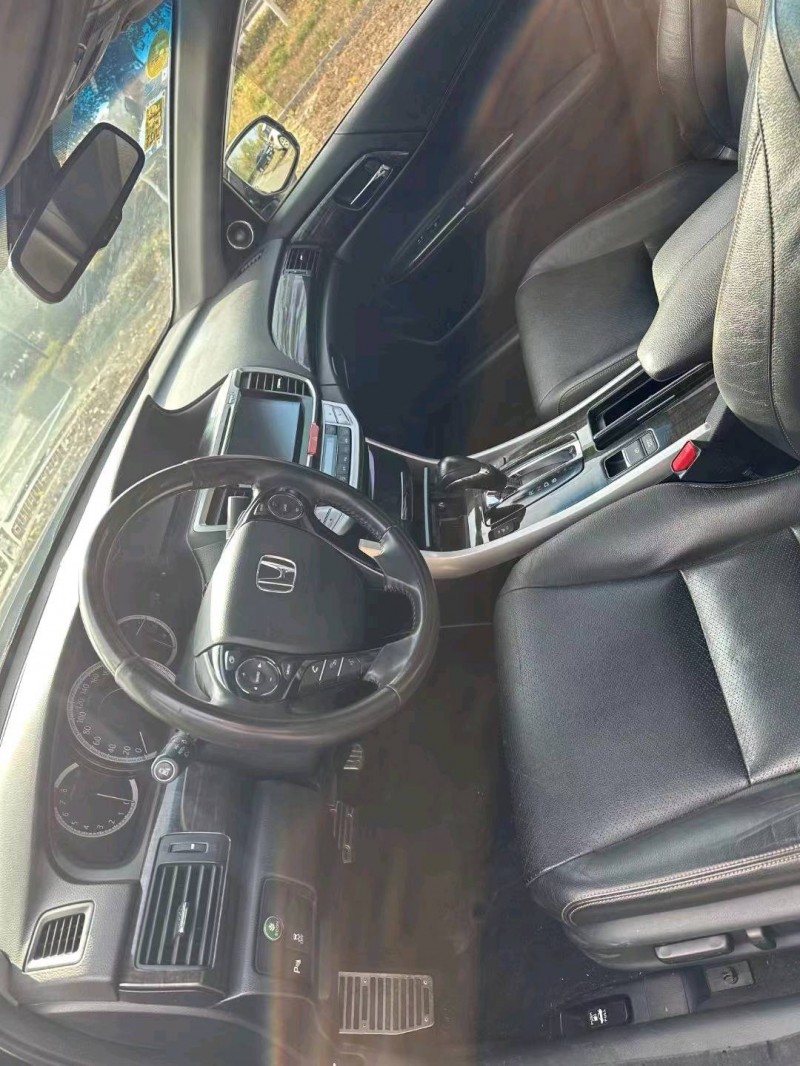 枣庄15年本田雅阁5