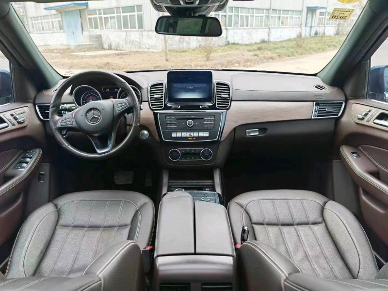 枣庄18年奔驰GLE2