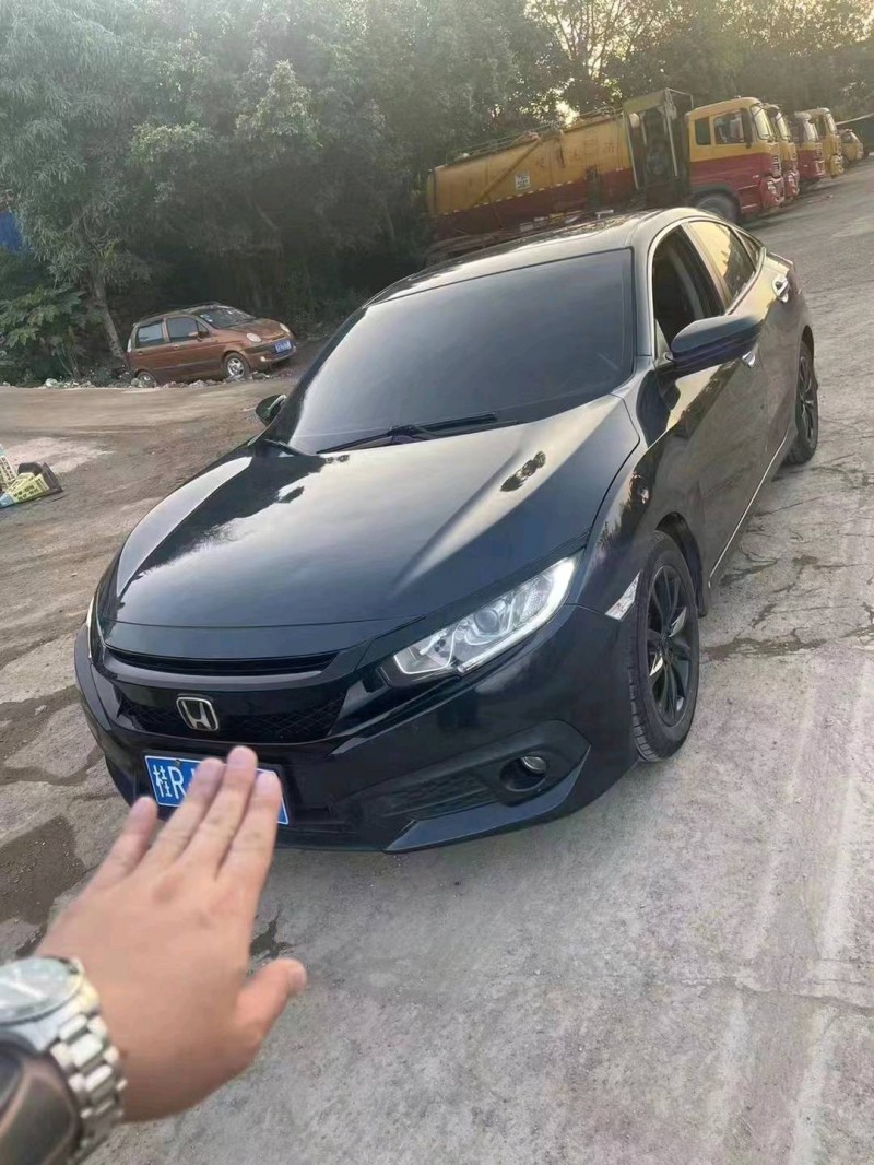 梧州17年本田思域2