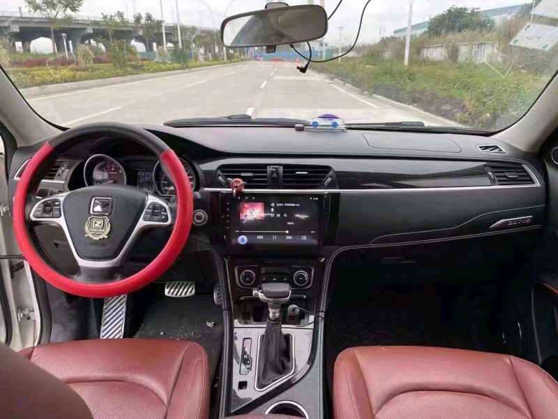 珠海17年众泰T6009
