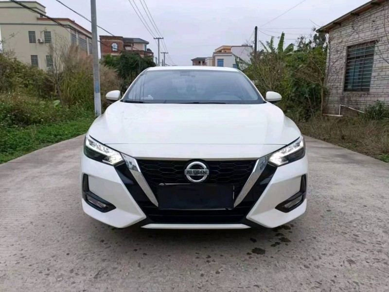 汕頭21年日產軒逸1