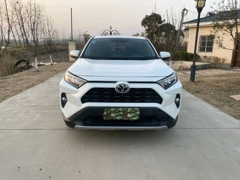 徐州19年丰田RAV41