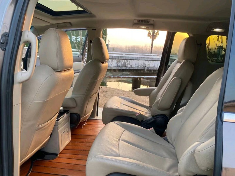 徐州13年别克GL84