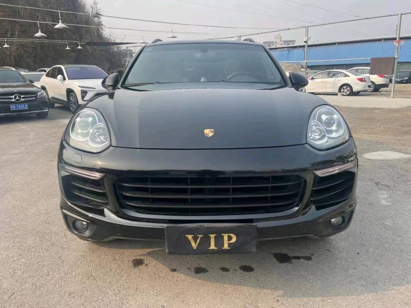 宜昌16年保时捷卡宴1