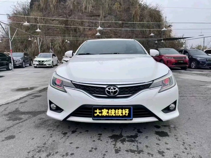 宜昌16年丰田锐志1