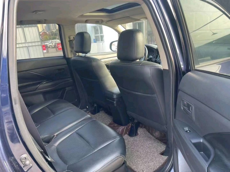 宜昌16年三菱欧蓝德8