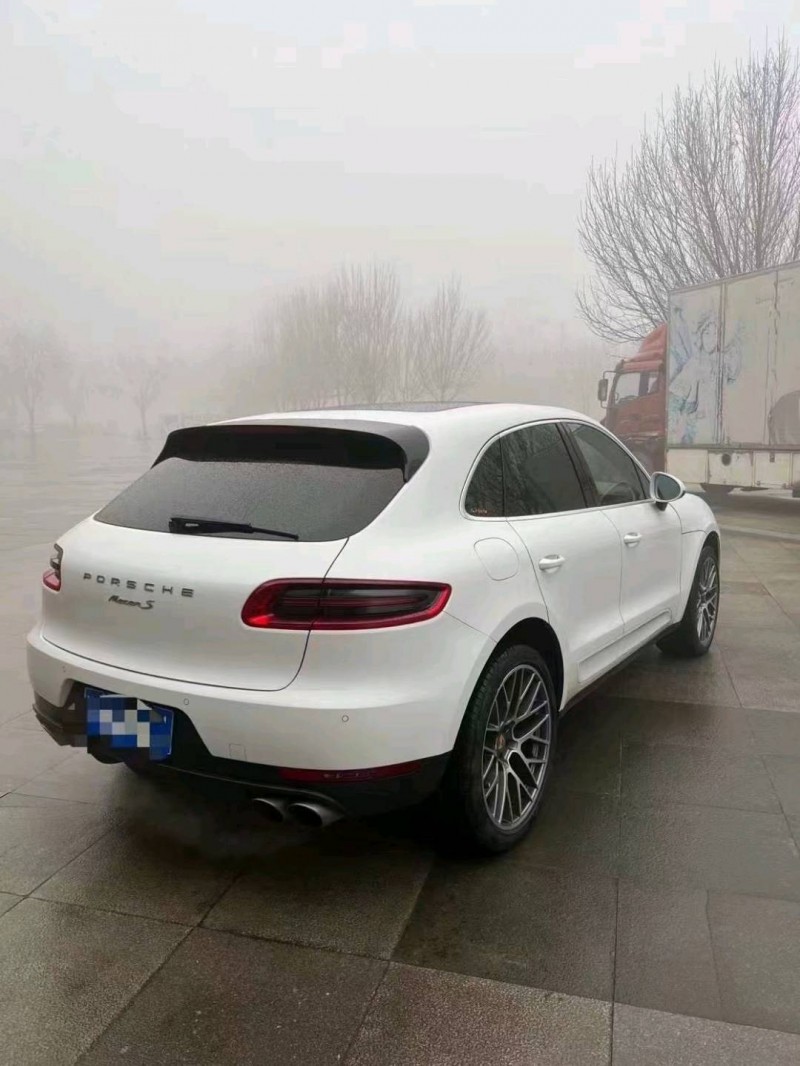 聊城15年保时捷Macan2