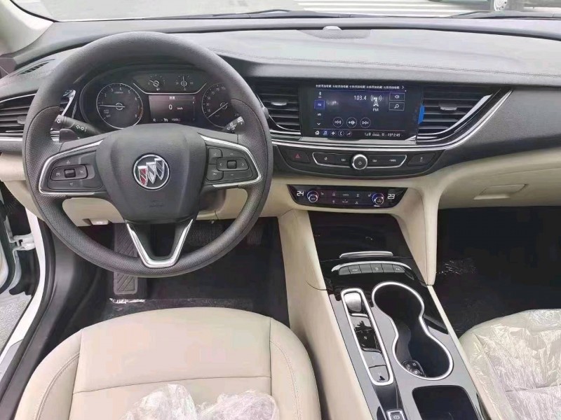 梧州22年别克君威7