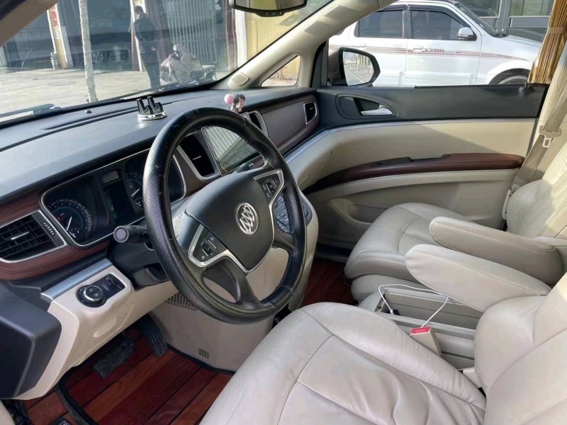 东营14年别克GL82