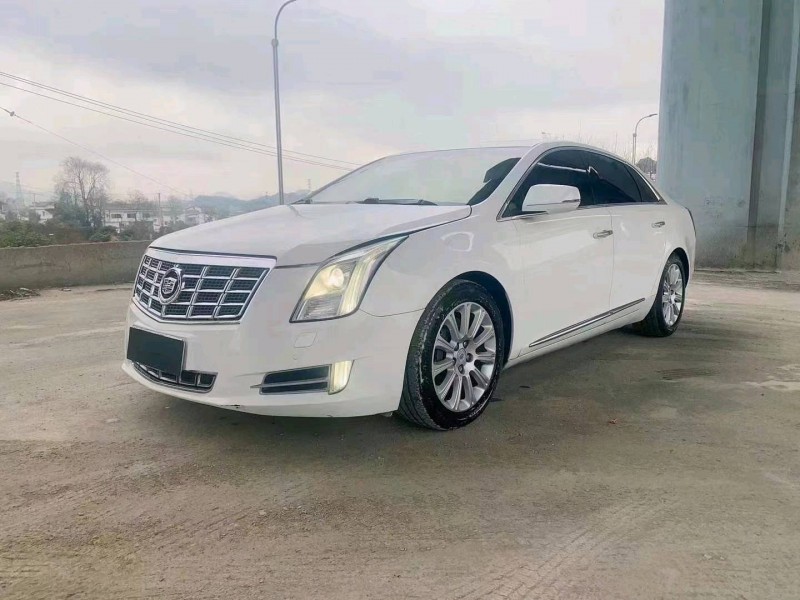 安顺15年凯迪拉克XTS7