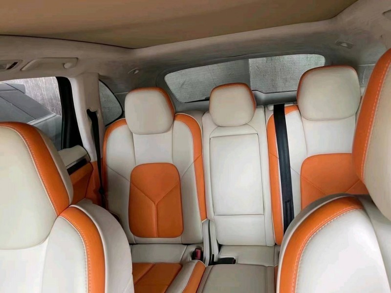 安顺14年保时捷卡宴5