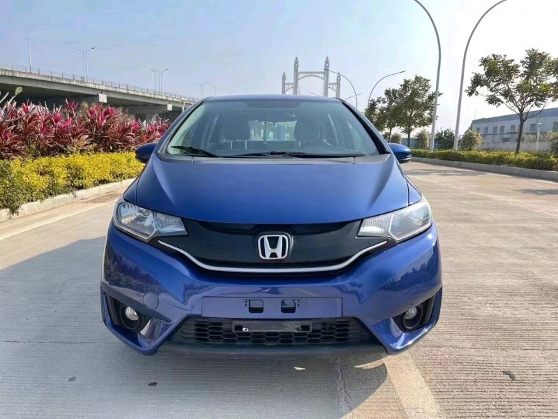 珠海14年本田飞度9