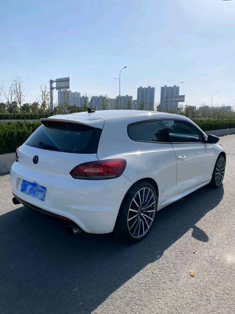 邯郸13年大众尚酷4