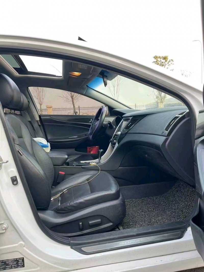 淮南12年现代索纳塔八7