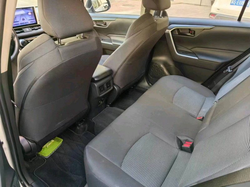 邯郸22年丰田威兰达1