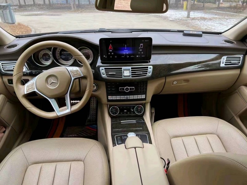 北京14年奔驰CLS8