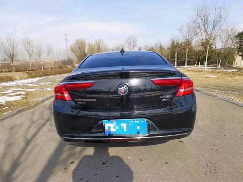 北京18年别克君越6