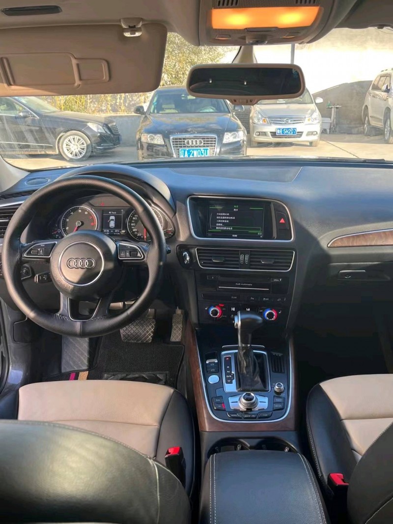 保定16年奥迪Q56
