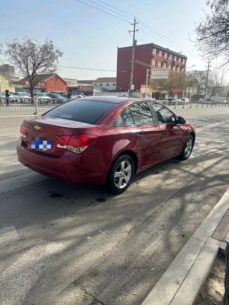 北京09年雪佛兰科鲁兹3