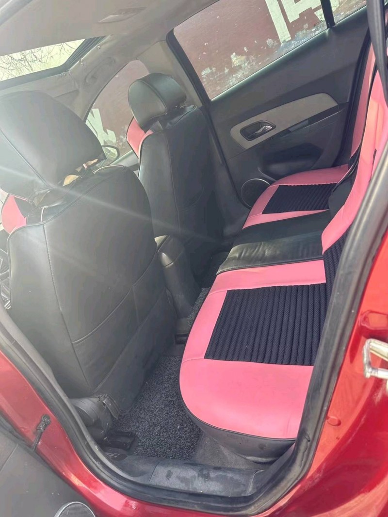 北京09年雪佛兰科鲁兹8