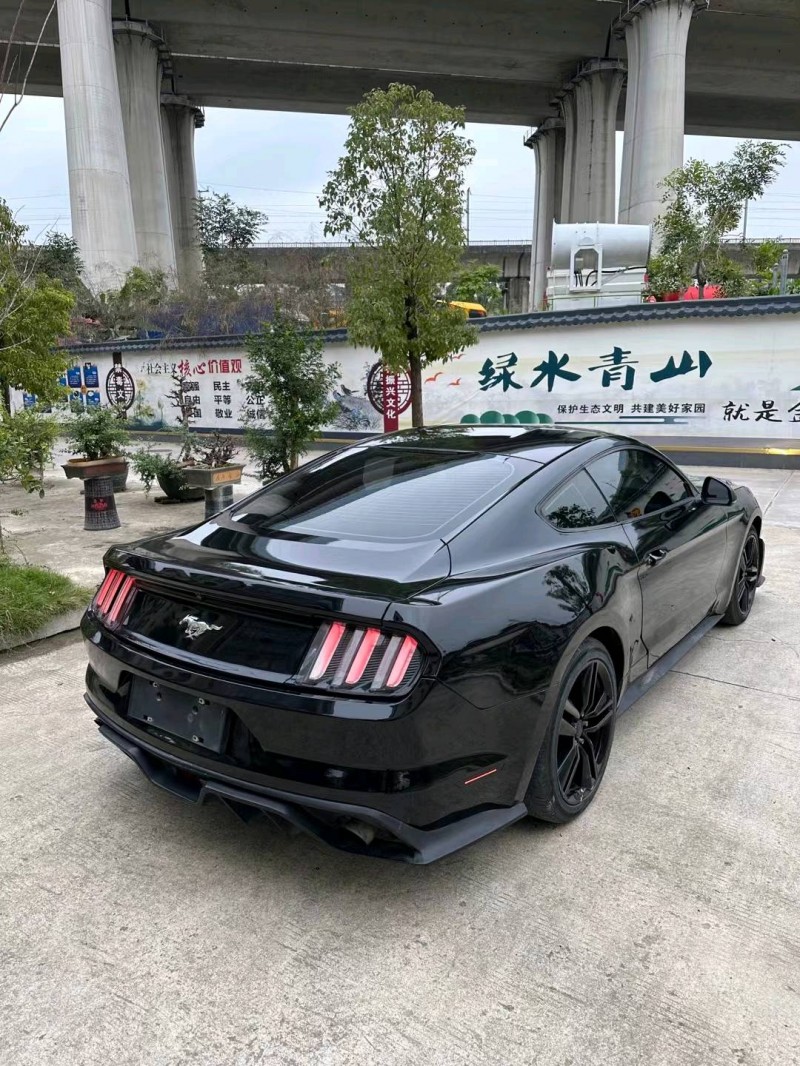 广州15年福特野马7