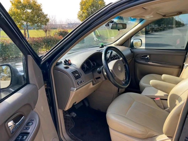 盐城13年别克GL86