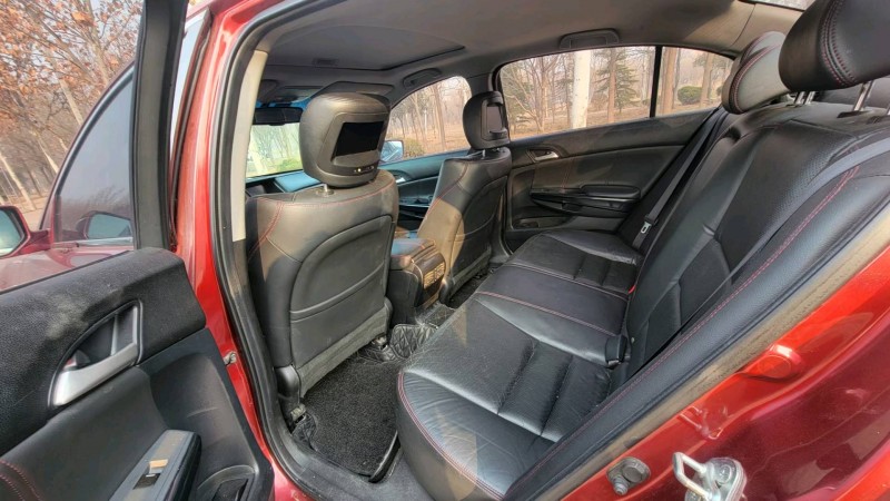 聊城13年本田雅阁4