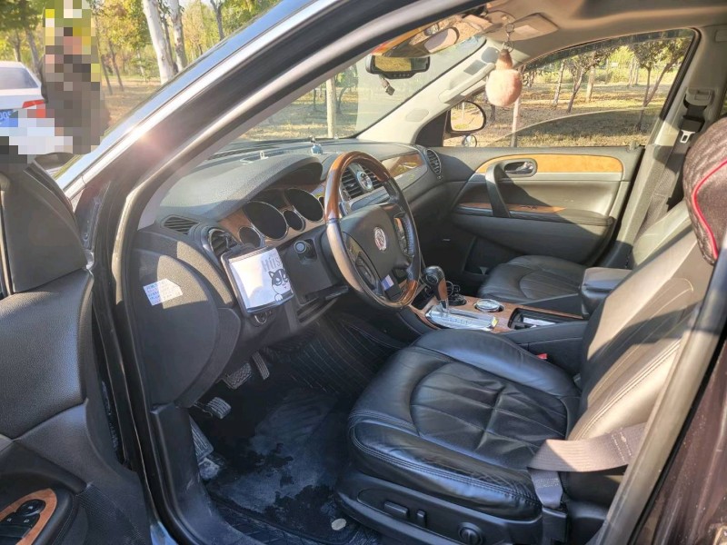 聊城13年别克昂科雷5