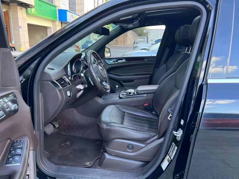 广州17年奔驰GLS2