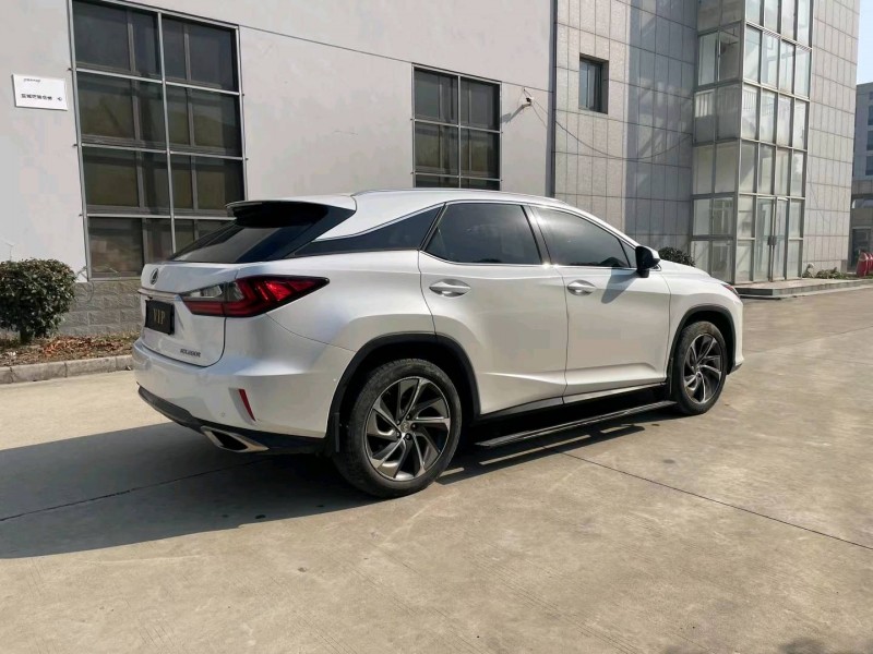盐城16年雷克萨斯RX8