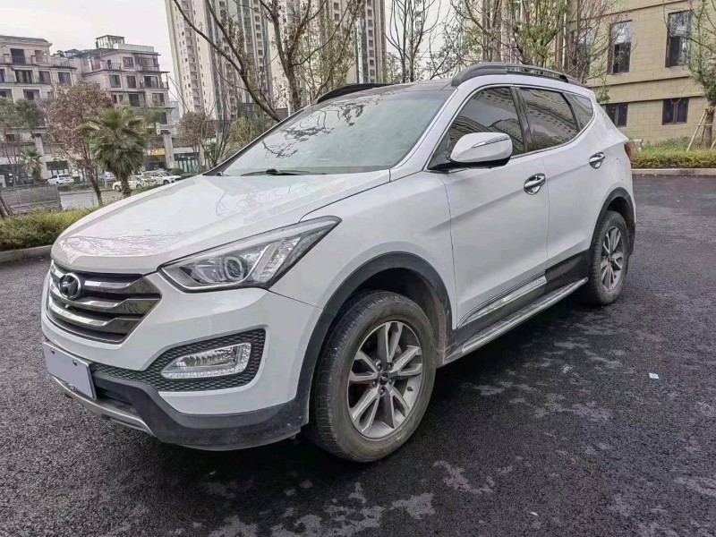 重庆14年现代新胜达2