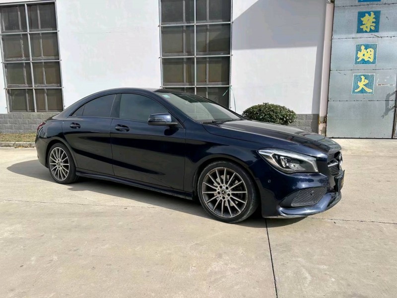 盐城18年奔驰CLA3