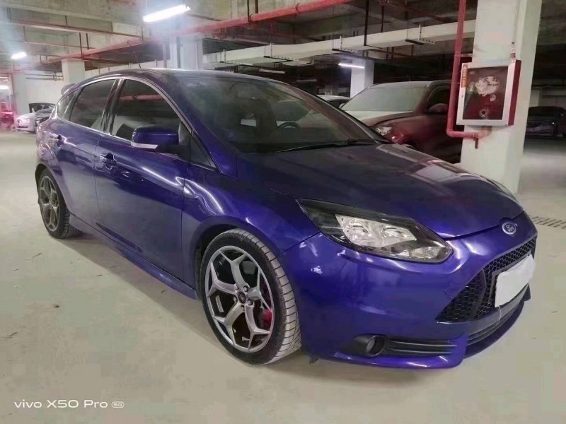 安顺14年福特福克斯3