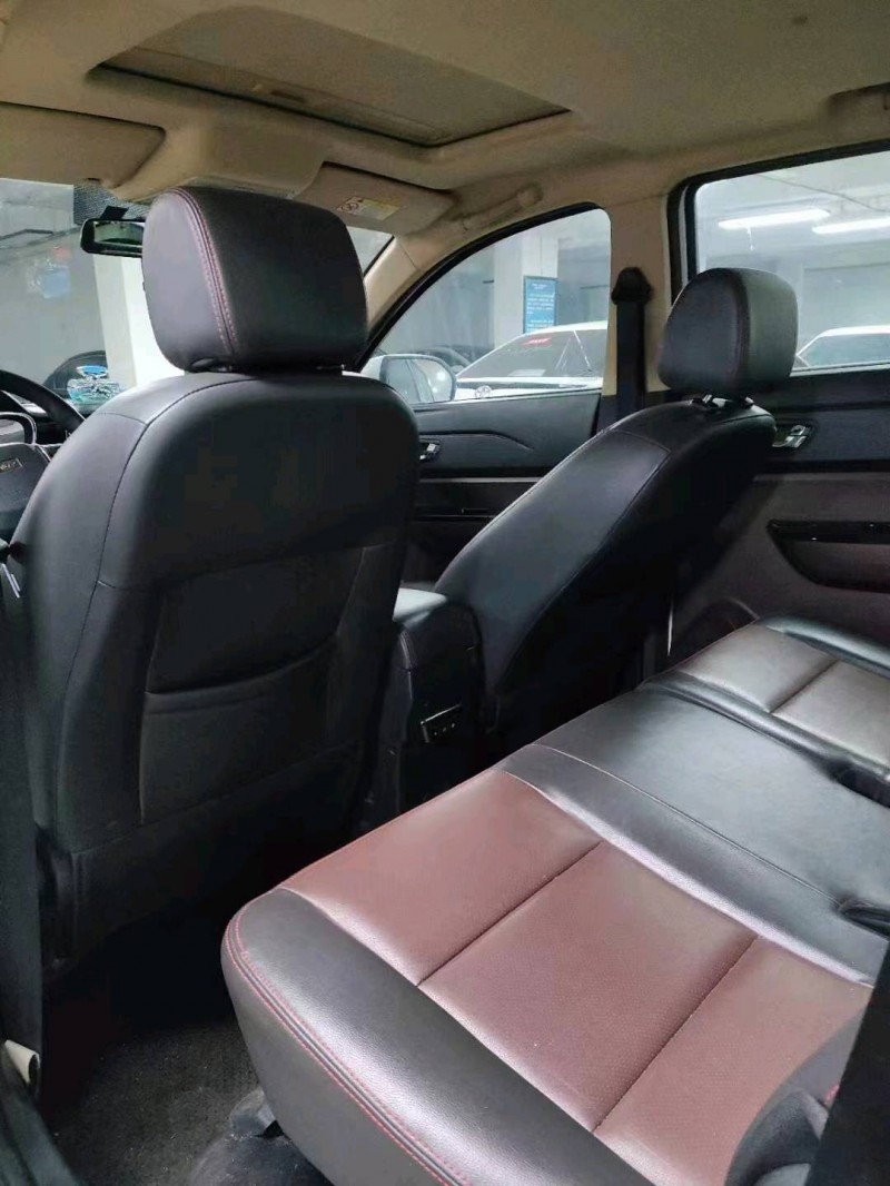 安顺18年力帆汽车迈威8