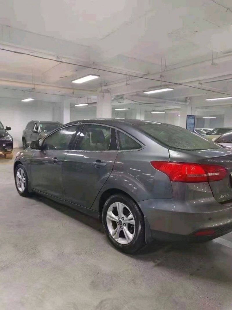 安顺15年福特福克斯6