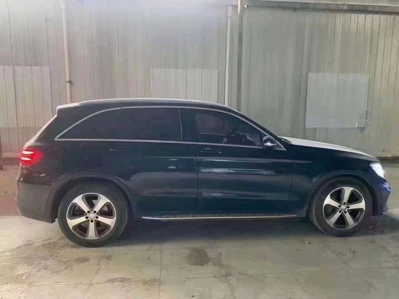 安顺17年奔驰GLC4