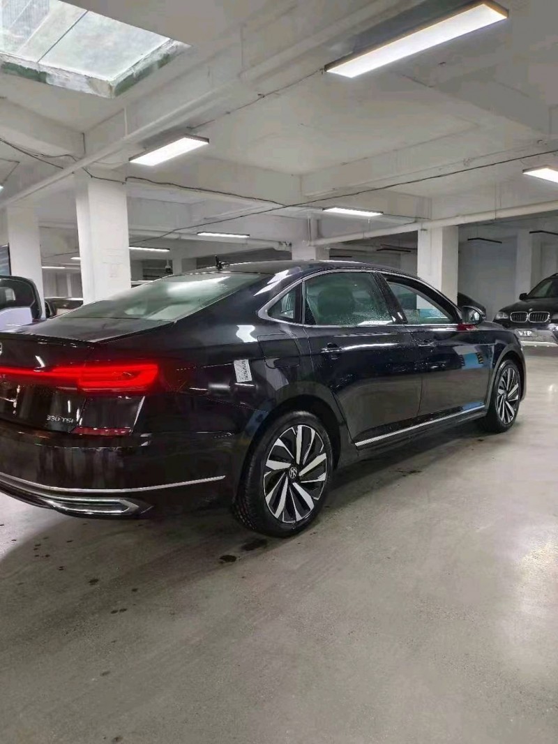 安顺22年大众帕萨特2