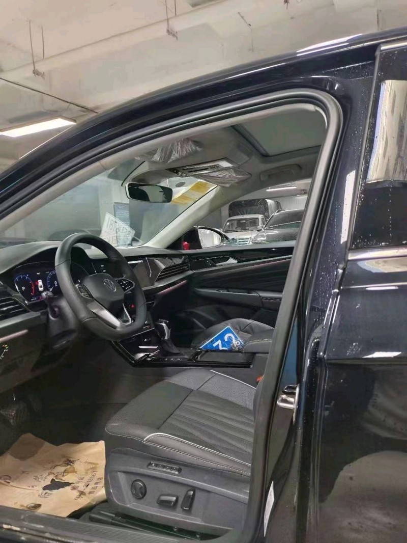 安顺22年大众帕萨特5