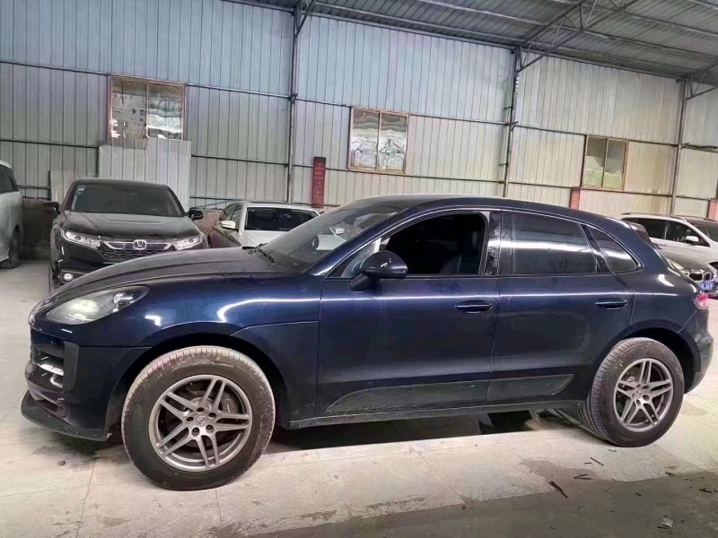 安順20年保時捷Macan1