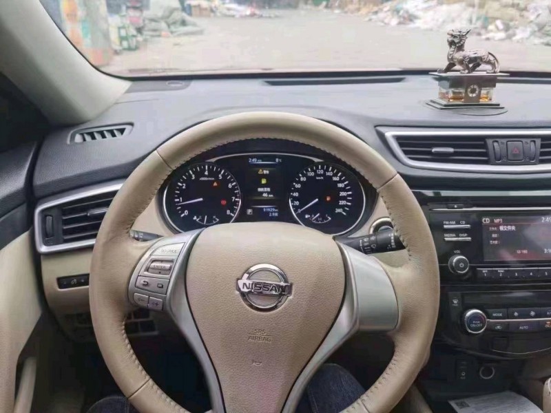 安顺16年日产奇骏7